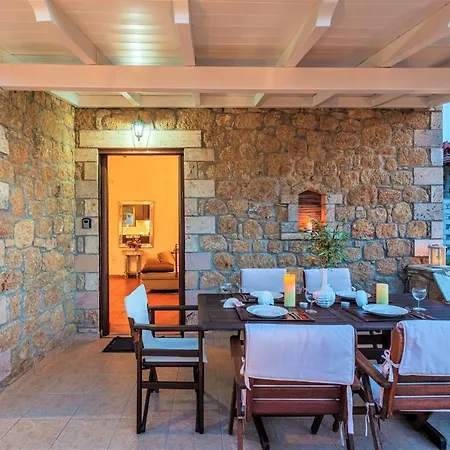 Mani's Aura Seaside-spacious Summer Retreat * Kotronion (West Mani)