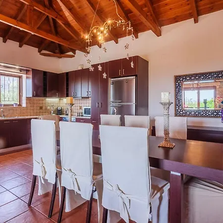 Apartment Mani's Aura Seaside-spacious Summer Retreat Kotronion (West Mani)