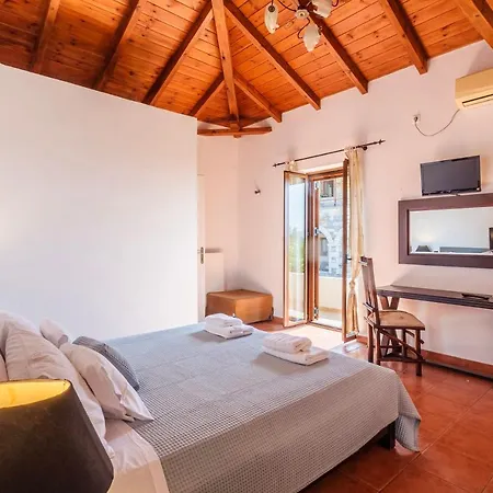Apartament Mani's Aura Seaside-spacious Summer Retreat